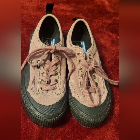 Woman's UltraCush Vans Off The Wall Pink Sneakers, Size 6.5 - Picture 2 of 7